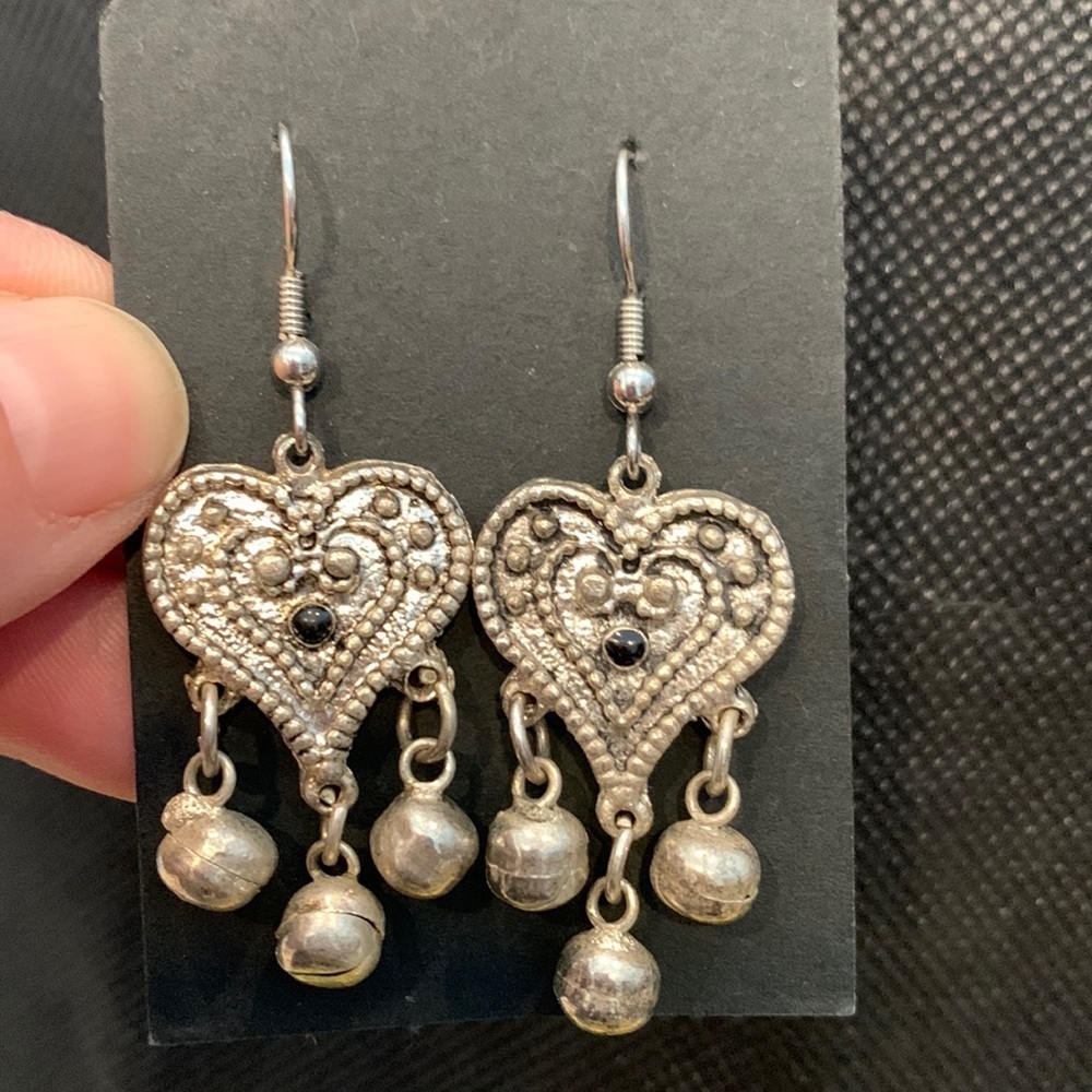 ❤️ Jhumka Indian Art Garnet Centered Heart with Chimes Silver Tone Drop Earrings